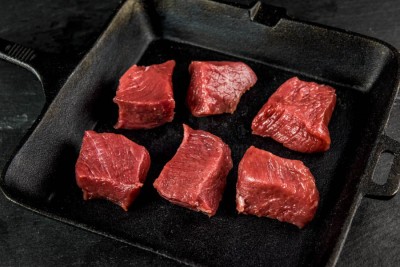 Свинина ошеек на шашлык 1 кг - купить в Кальяле